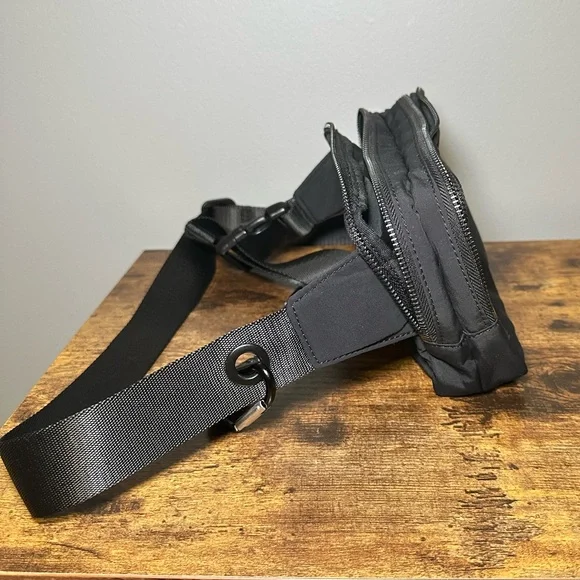 Iris & Rainbow Belt Bag & Wallet - Picture 9 of 16